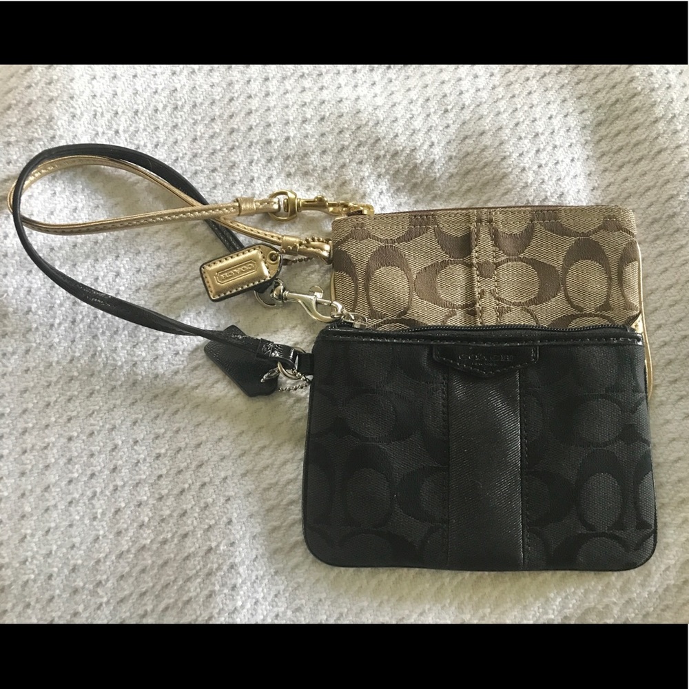 1 Coach Wristlet BROWN